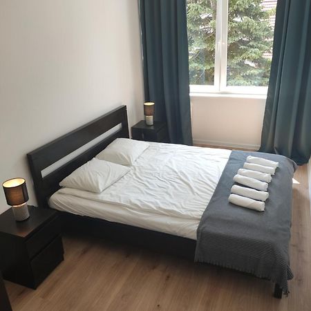 300 Metrow Od Plazy / 300 Meters From The Beach 格但斯克 外观 照片