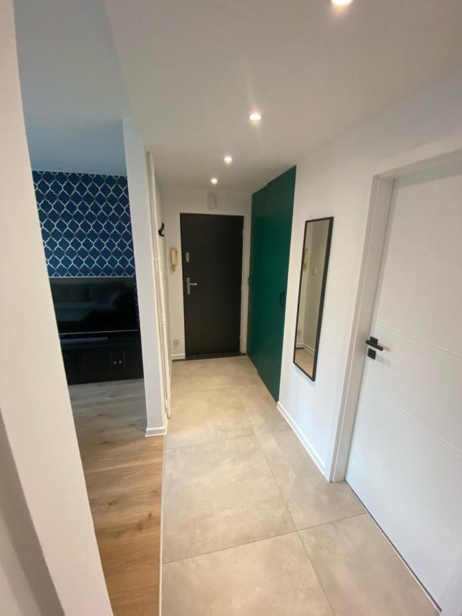 300 Metrow Od Plazy / 300 Meters From The Beach 格但斯克 外观 照片